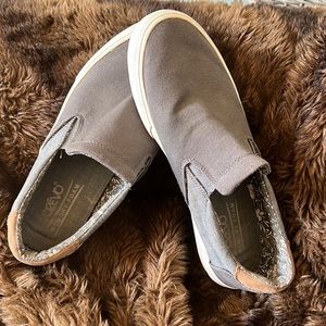 Crevo Shoes
